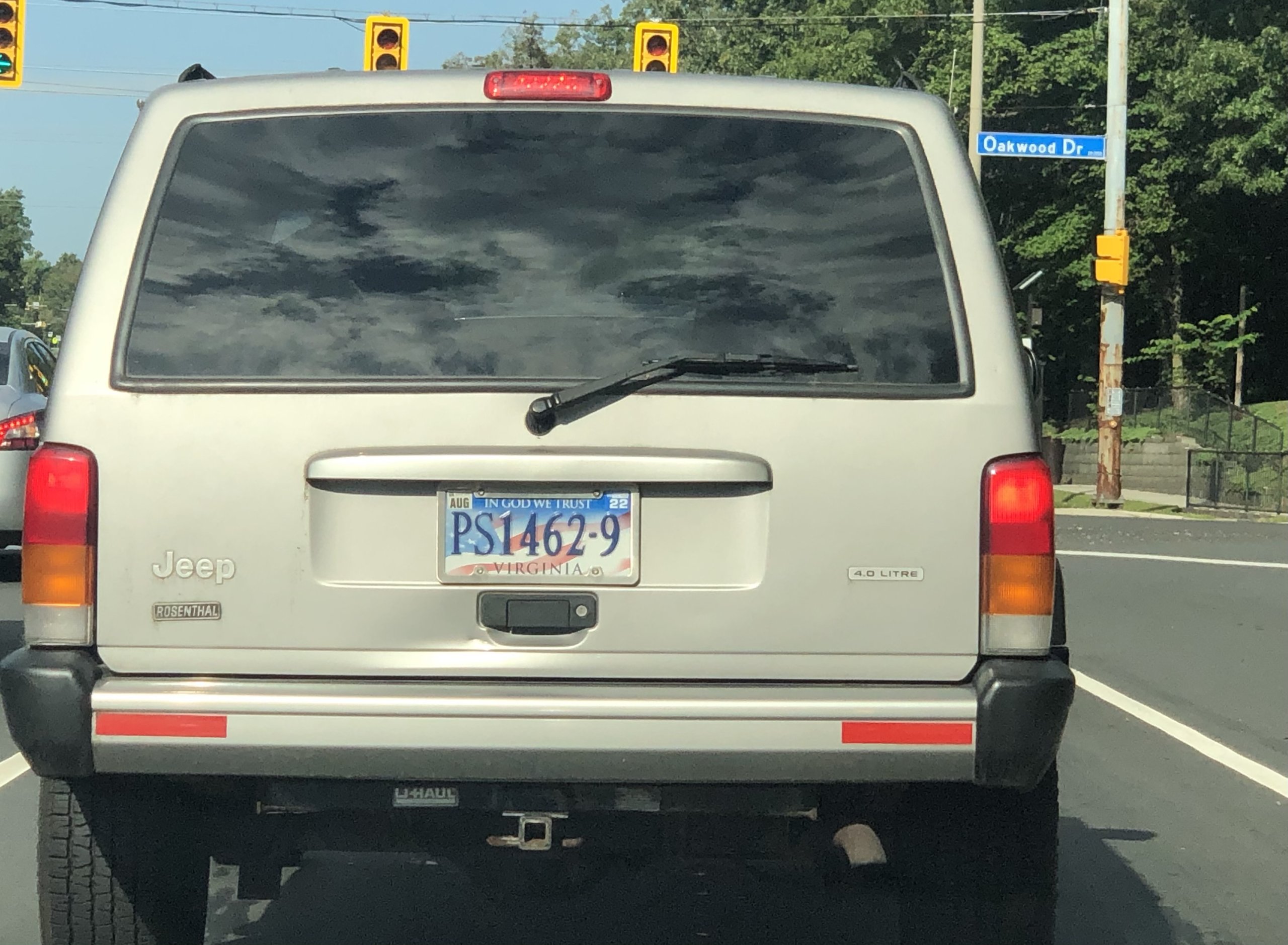 0561E684-ED8E-4F3D-AD0A-14B278098620