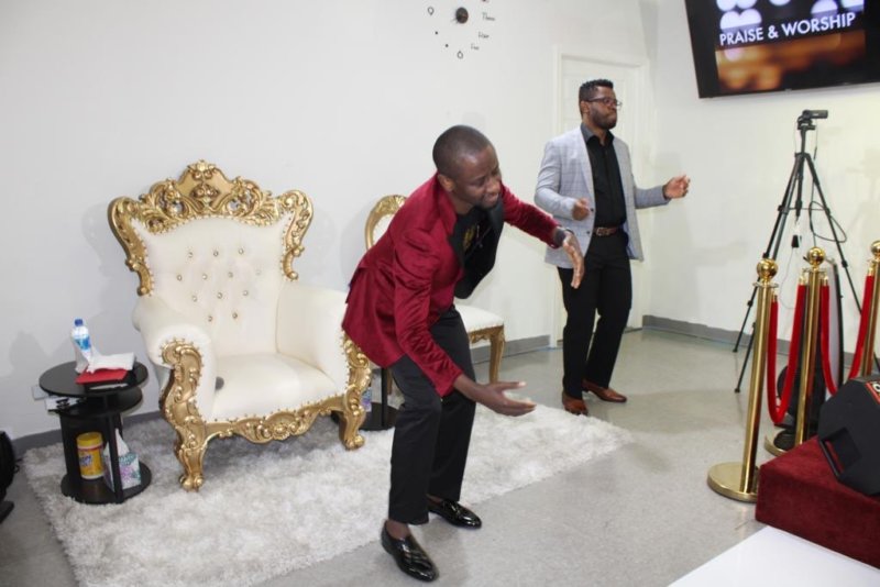 83DC1BAC-7DE1-4087-BADF-0407BFD43FAD