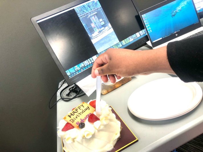 2DAF96C9-2654-4F4B-9363-F213342DFFED